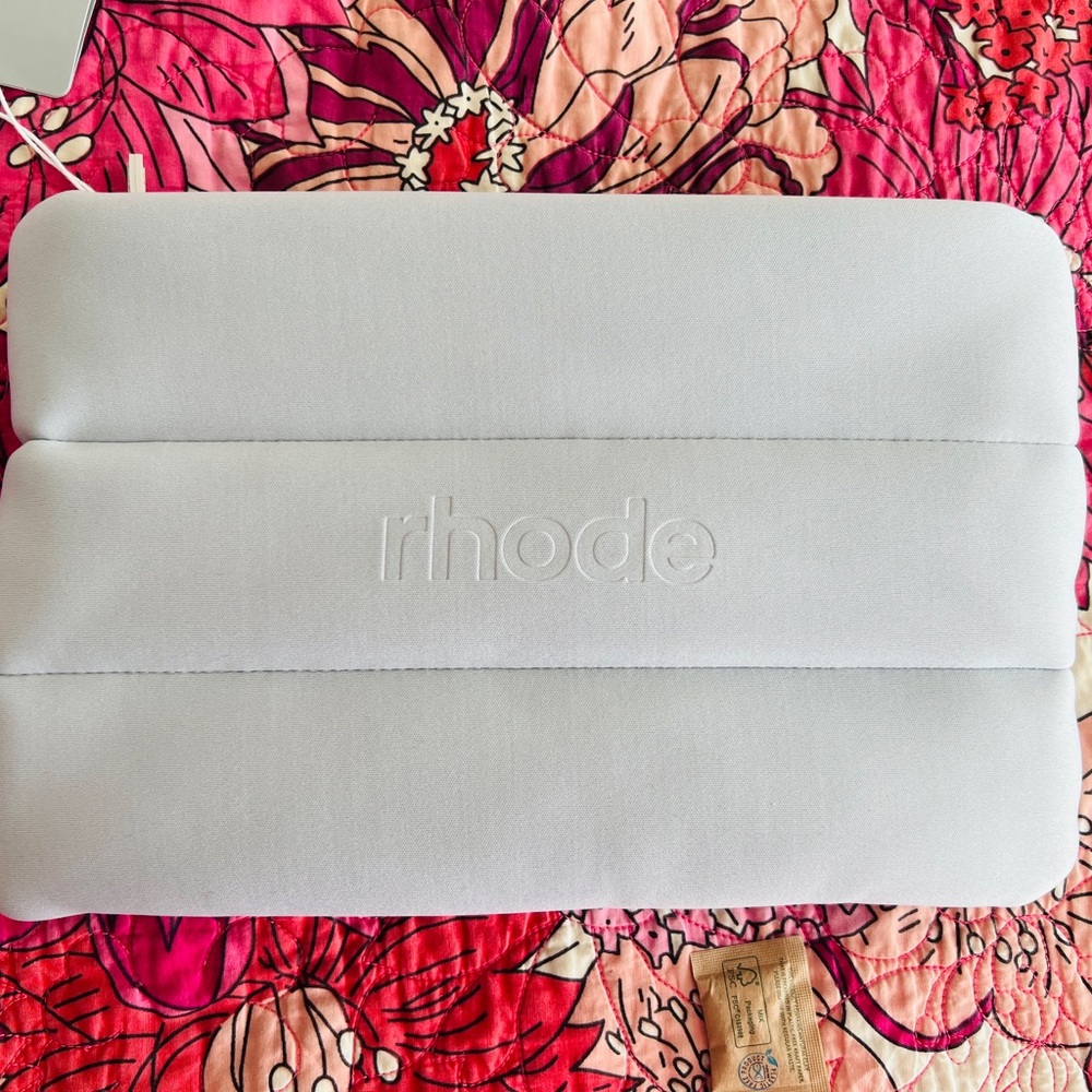 RHODE Soft Grey Quilted Pouch